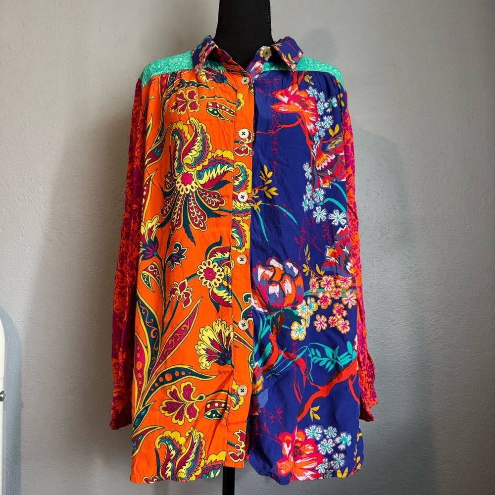 Soft Surroundings Hermosa Embroidered Floral Tunic Blouse